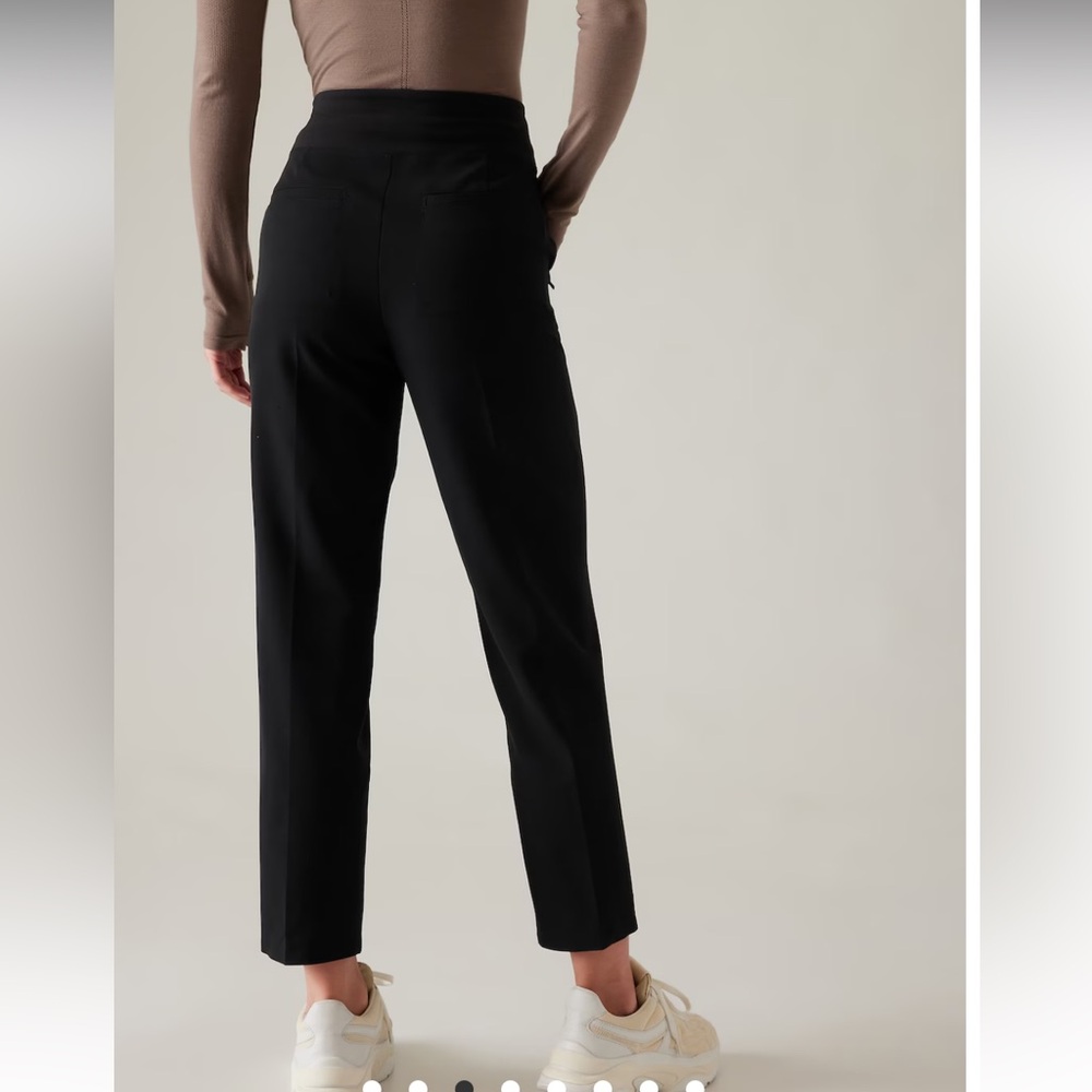NWT endless pant in black size 4!! Athleta